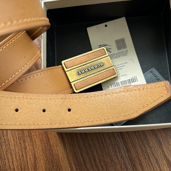 Rarely used Burberry belt for men size 100 cm - Picture 5 of 8